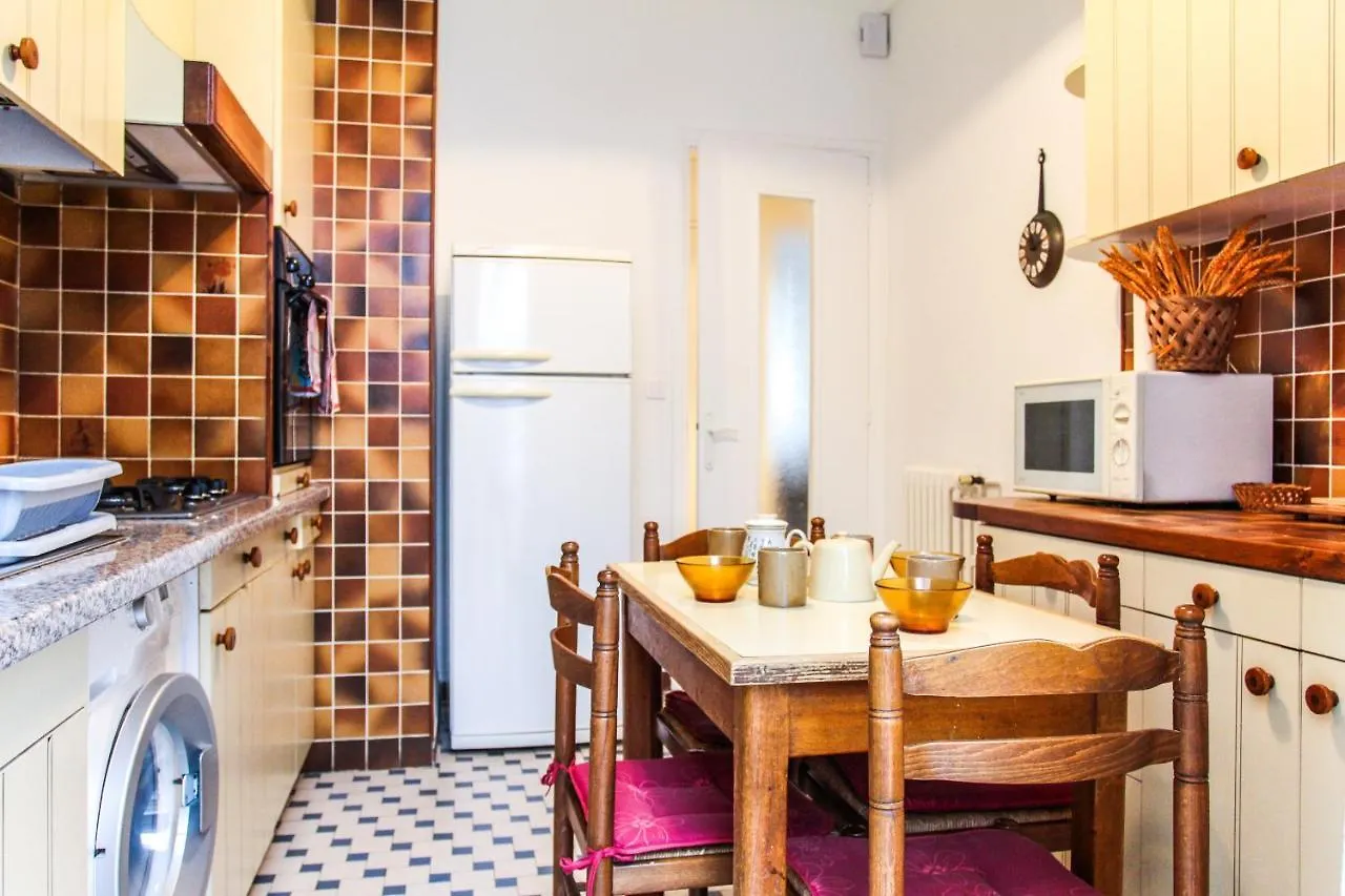Nice Large 2Br Sunny 20 Meter Terrace Parking Beach Shops 0*,
